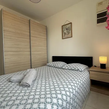 Cosy En Centre Appartamento *